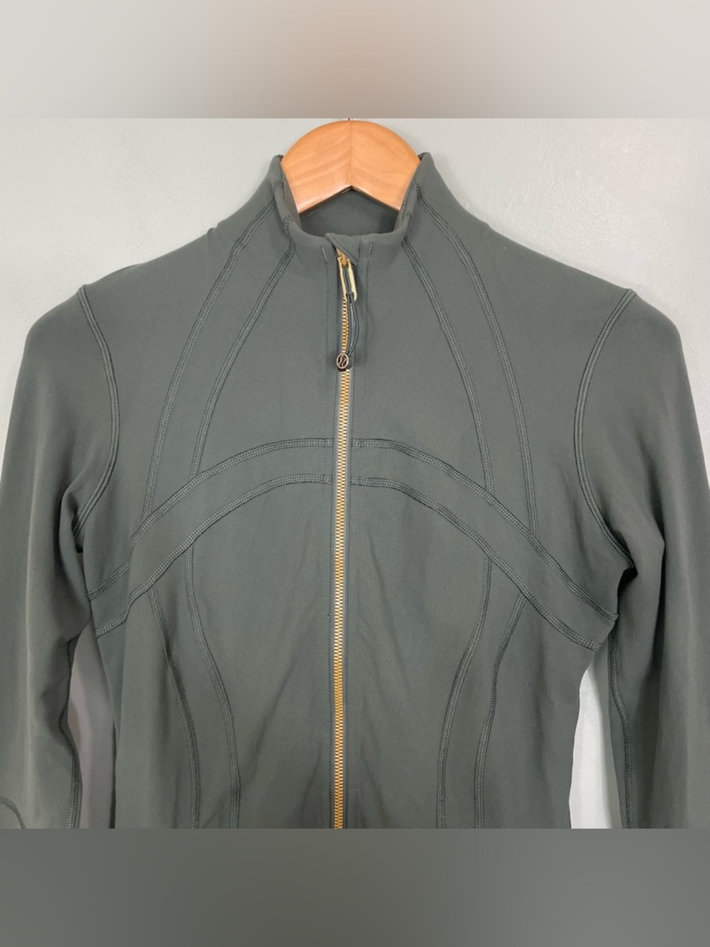 Lululemon Define Jacket Luon Dark Forest Green Gold Hardware Women Size 6 - Picture 3 of 10